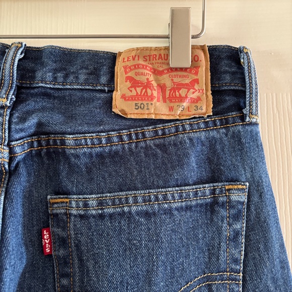 Levi’s Blue Denim 501 Straight Leg Jeans - Picture 5 of 5